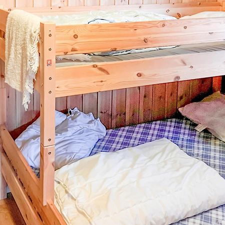 4 Bedroom Stunning Home In Melandsj Melandsjøen 外观 照片